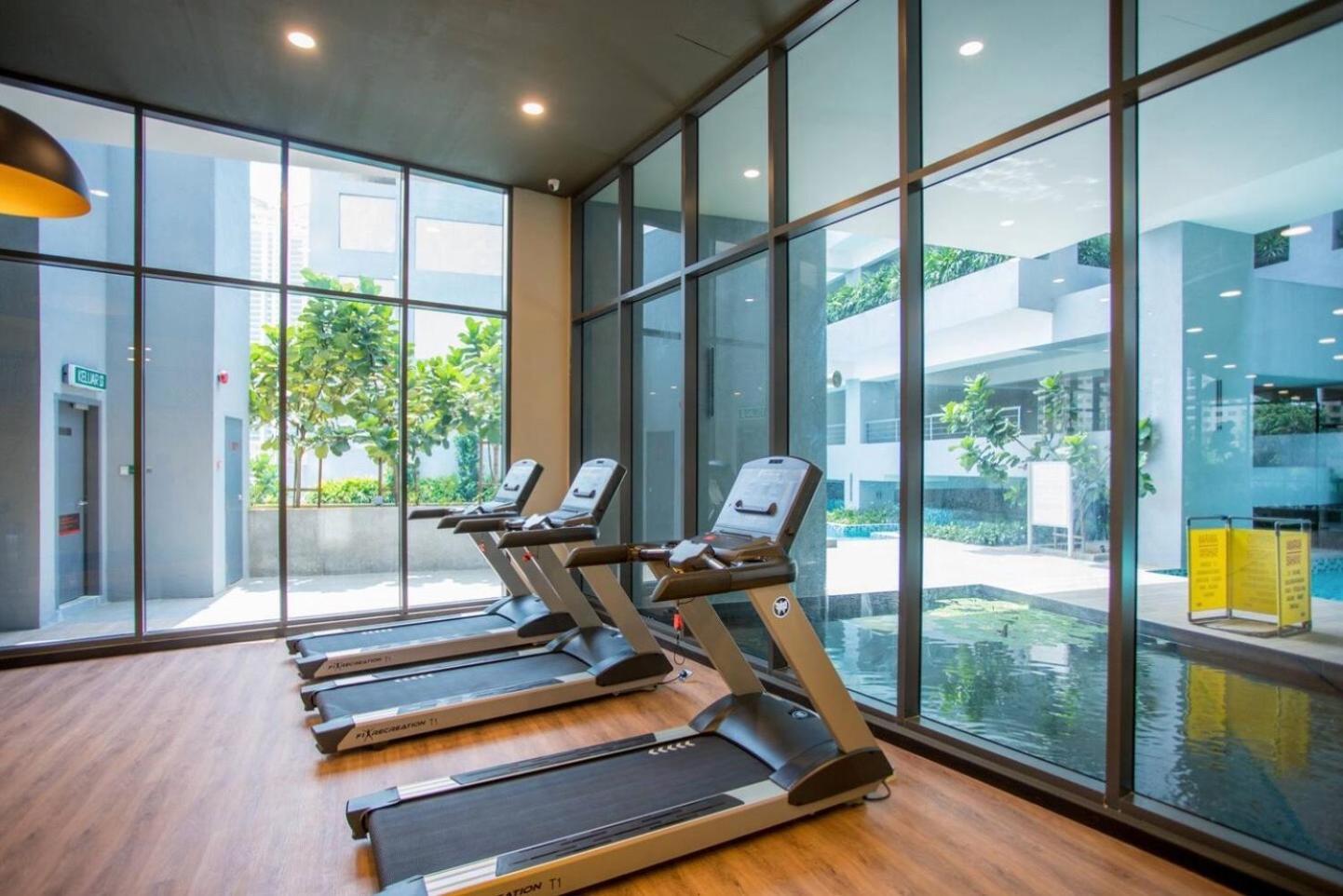 Neu Suites By Cobnb Kuala Lumpur Bagian luar foto