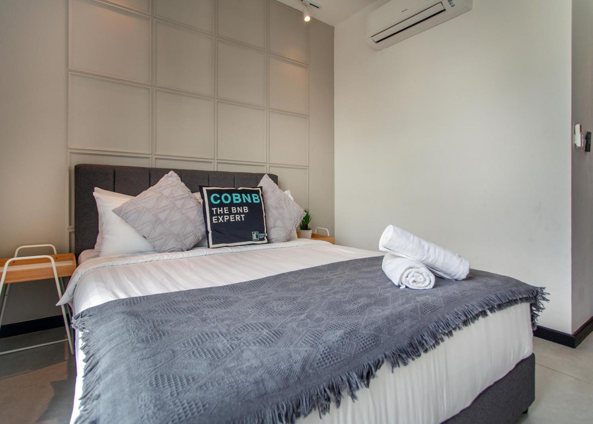 Neu Suites By Cobnb Kuala Lumpur Bagian luar foto
